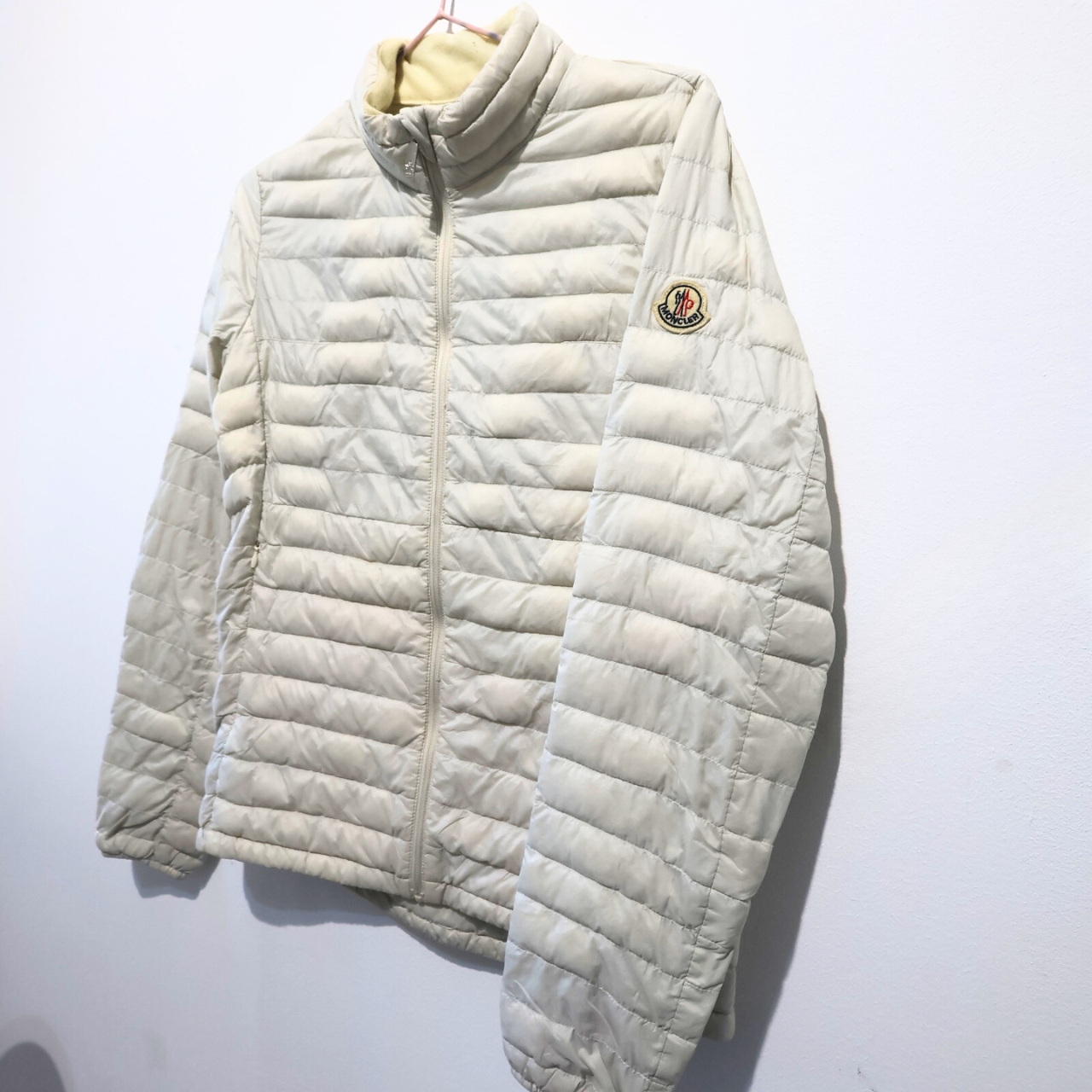 Women’s White Moncler puffer coat (S)