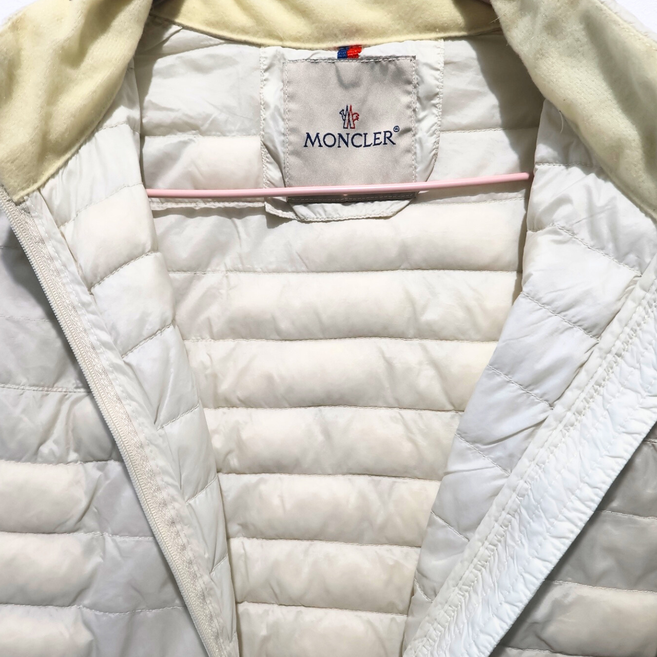 Women’s White Moncler puffer coat (S)