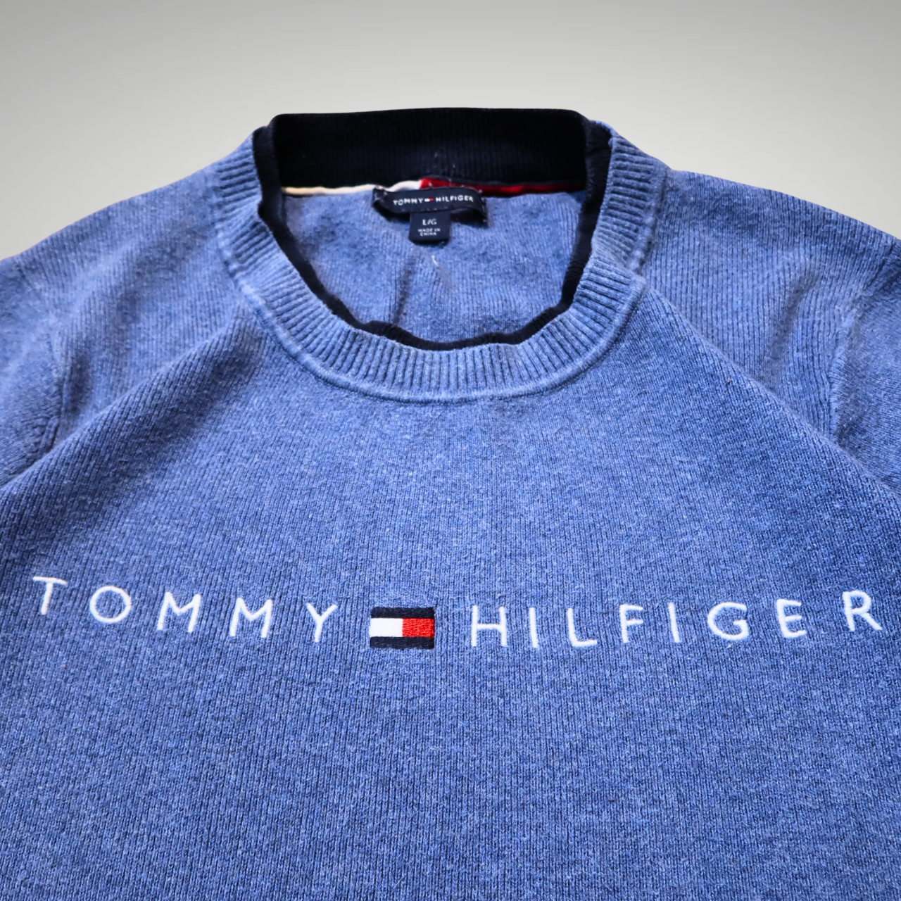 Women’s Blue Tommy Hilfiger Sweatshirt (L)